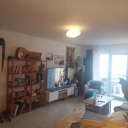 2 Pieces Centre Antibes