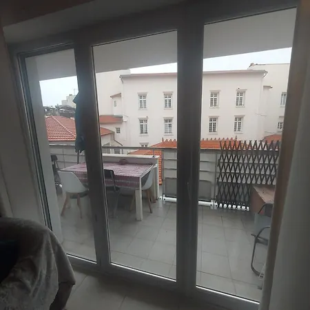 Appartement 2 Pieces Centre *